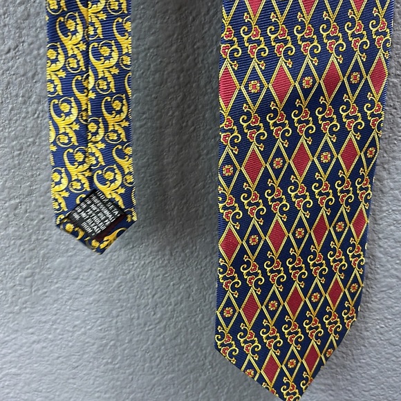 Gianni Versace tie men preloved in great condition. Necktie Versace gianni - Picture 3 of 4